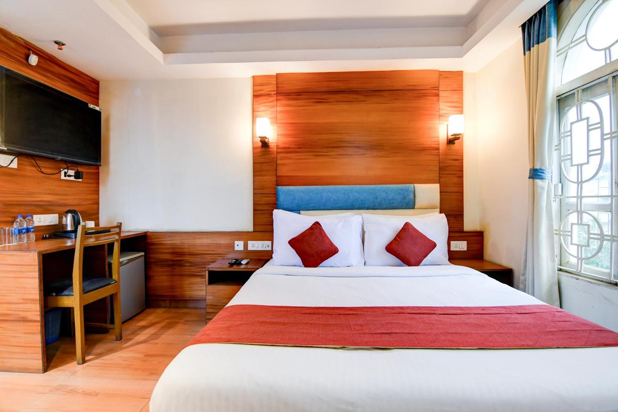 Hotel King'S Crown Καλκούτα Εξωτερικό φωτογραφία